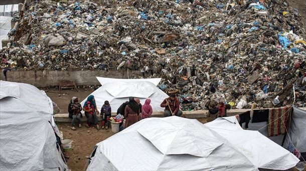 Ataques israelíes han matado a 130 palestinos durante las últimas 48 horas en la Franja de Gaza Ataques israelíes han matado a 130 palestinos durante las últimas 48 horas en la Franja de Gaza