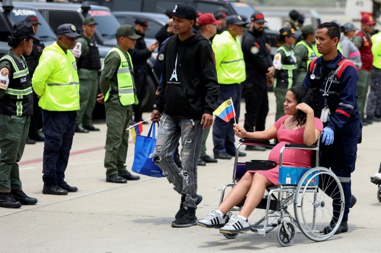 Llegan A Venezuela 199 Deportados Desde EEUU En Medio De Crisis Migratoria Desatada Por Trump Llegan A Venezuela 199 Deportados Desde EEUU En Medio De Crisis Migratoria Desatada Por Trump