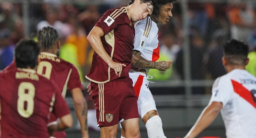 Selección peruana ’ El irrespetuoso gesto en el himno peruano y la furia de Paolo Guerrero con el árbitro: Lo que no se vio de la caída de Perú ante Venezuela ’ Eliminatorias 2026 | DEPORTE-TOTAL Selección peruana ’ El irrespetuoso gesto en el himno peruano y la furia de Paolo Guerrero con el árbitro: Lo que no se vio de la caída de Perú ante Venezuela ’ Eliminatorias 2026 | DEPORTE-TOTAL