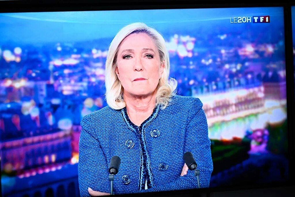 Agrupación Nacional convoca manifestaciones de apoyo a Le Pen en toda Francia