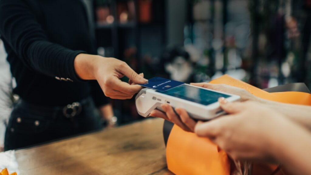 Banco venezolano inicia jornada especial para adquirir sus puntos de venta: fechas