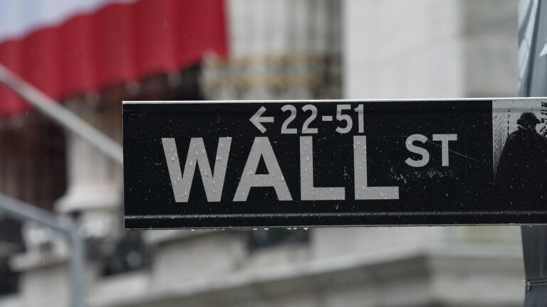 Wall Street sube al calor del posible acuerdo entre EEUU y China para aliviar la guerra comercial
