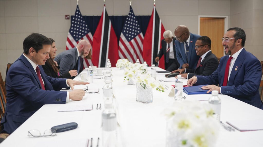 Trinidad y Tobago dice que EEUU le revocó el permiso para explotar gas con Venezuela