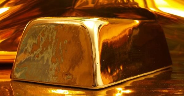 El oro bate récords: ¿es momento para entrar? ¿cómo invertir dese Argentina?