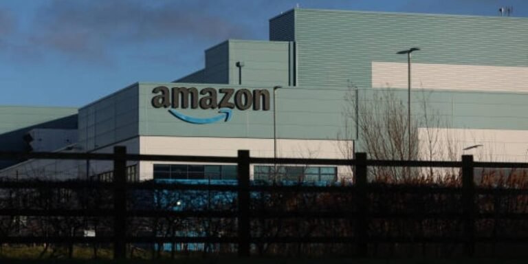la Casa Blanca arremete contra Amazon en plena guerra comercial