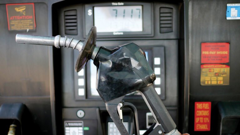 Es probable que los precios de la gasolina bajen!