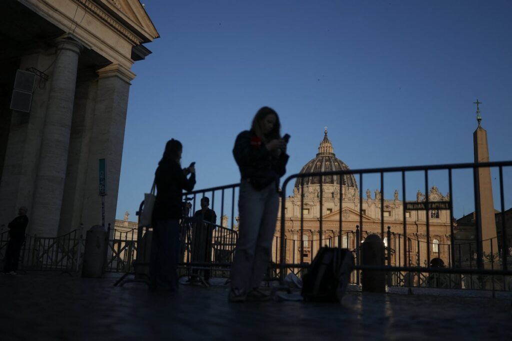Última hora de la muerte del papa Francisco | La Congregación de Cardenales se reúne este martes para preparar la elección del nuevo Papa | Internacional Última hora de la muerte del papa Francisco | La Congregación de Cardenales se reúne este martes para preparar la elección del nuevo Papa | Internacional