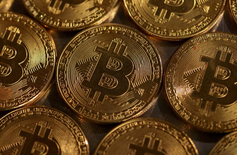 El bitcoin se toma un respiro tras superar resistencias y busca nuevos catalizadores