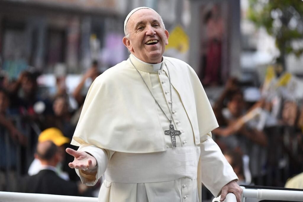 De su infancia porteña al final en el Vaticano: la vida del papa Francisco, en 100 fotos