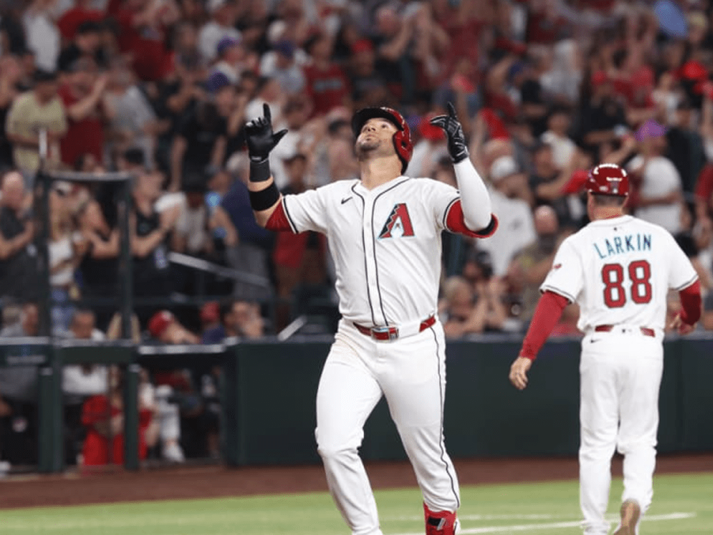 MLB: El Venezolano Eugenio “Bolibomba” Suárez de los Cascabeles de Arizona es el Jugador de la Semana de la Liga Nacional MLB: El Venezolano Eugenio “Bolibomba” Suárez de los Cascabeles de Arizona es el Jugador de la Semana de la Liga Nacional