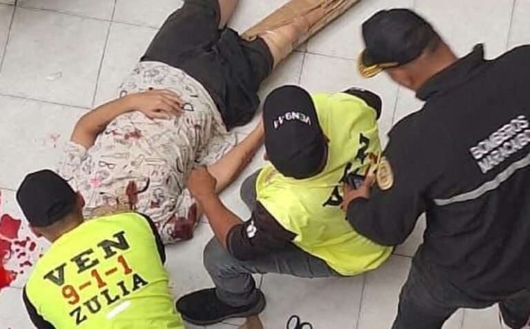 Joven intentó quitarse la vida en centro comercial de Maracaibo