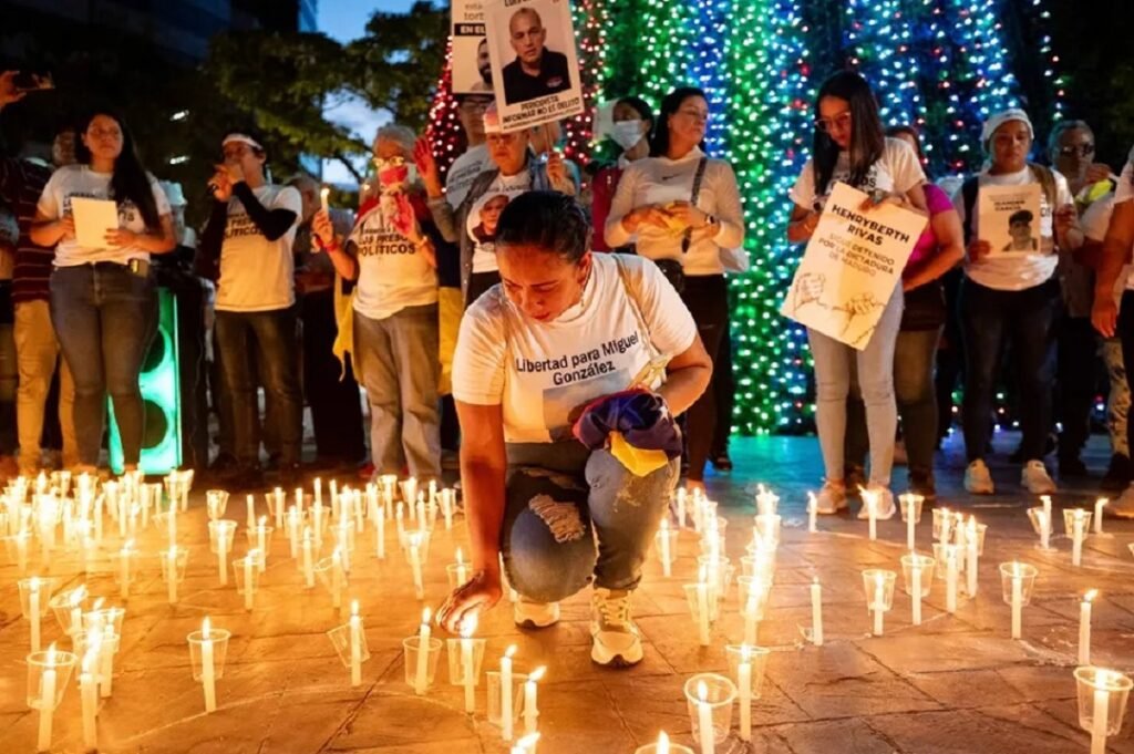 Viacrucis por la libertad de los presos políticos en Venezuela Viacrucis por la libertad de los presos políticos en Venezuela