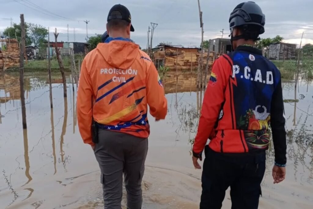 Despliegan funcionarios para monitorear zonas de riesgo ante fuertes lluvias – Correo del Orinoco Despliegan funcionarios para monitorear zonas de riesgo ante fuertes lluvias – Correo del Orinoco