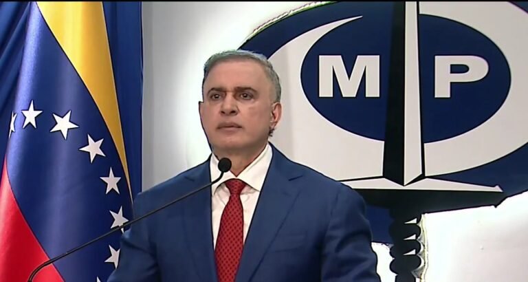 Tarek William Saab calificó como “crimen de lesa humanidad” deportación de venezolanos a El Salvador Tarek William Saab calificó como “crimen de lesa humanidad” deportación de venezolanos a El Salvador