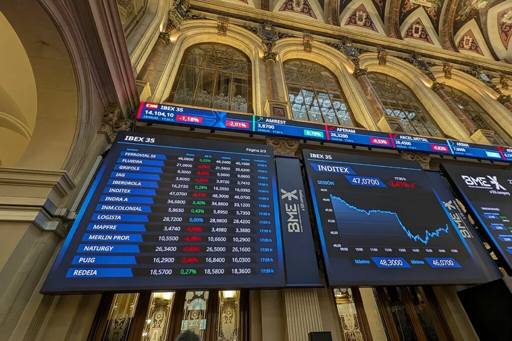 El Ibex gira al alza con la prórroga de Trump