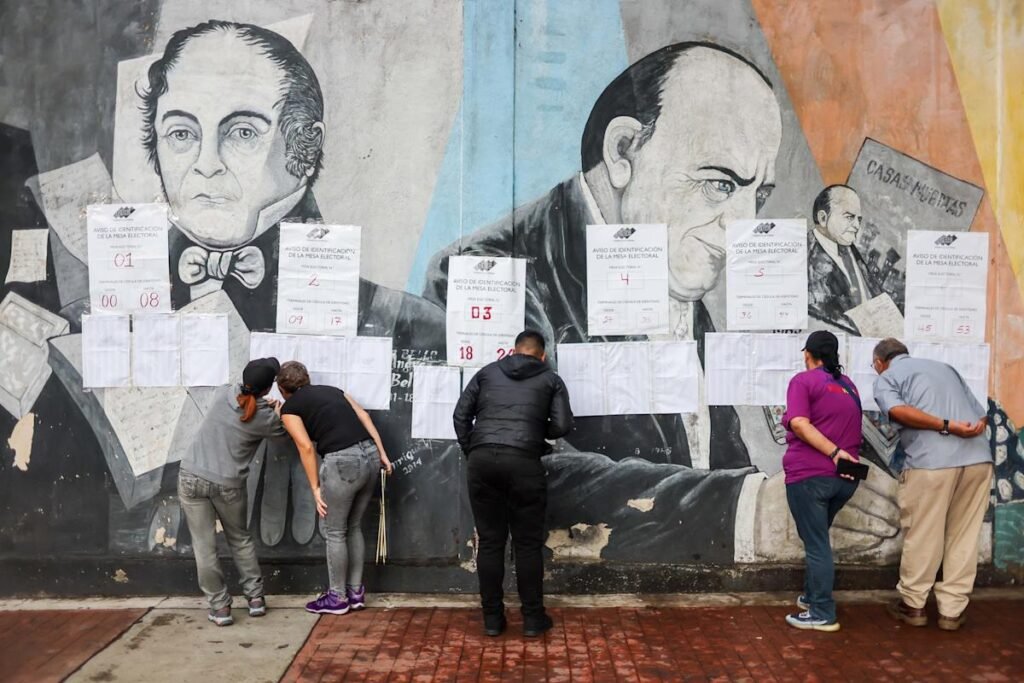 ONG venezolana condena acusación de terrorismo y dice estar en "situación de riesgo" ONG venezolana condena acusación de terrorismo y dice estar en "situación de riesgo"