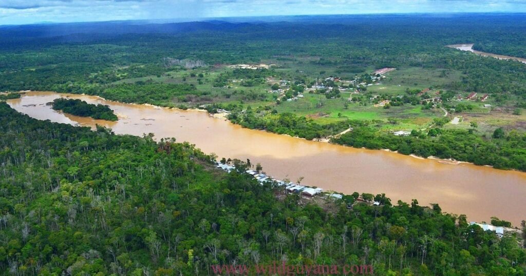 Guyana repudió otros tres ataques armados contra sus militares en la frontera con Venezuela Guyana repudió otros tres ataques armados contra sus militares en la frontera con Venezuela