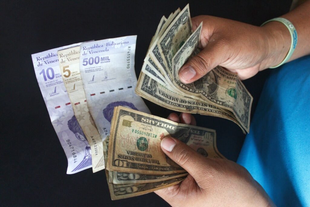 Dólar BCV imparable: superó los 90 bolívares