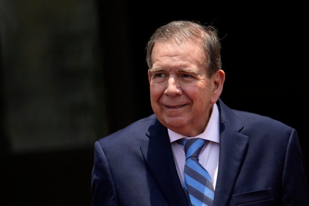Edmundo González denuncia la asfixia de la prensa en Venezuela