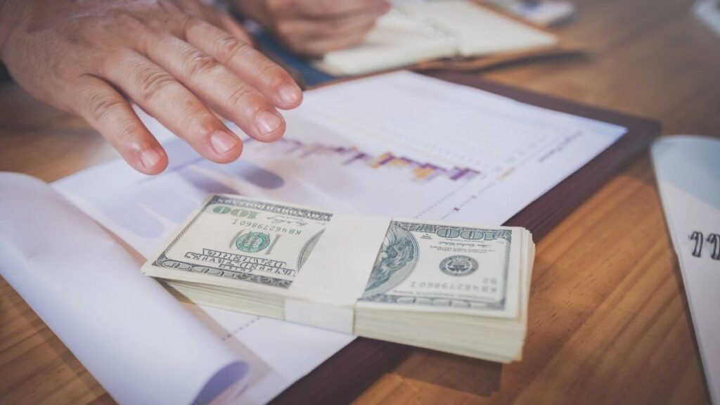 El dólar oficial registra su mayor suba semanal desde la flexibilización del cepo y roza los .200 El dólar oficial registra su mayor suba semanal desde la flexibilización del cepo y roza los .200