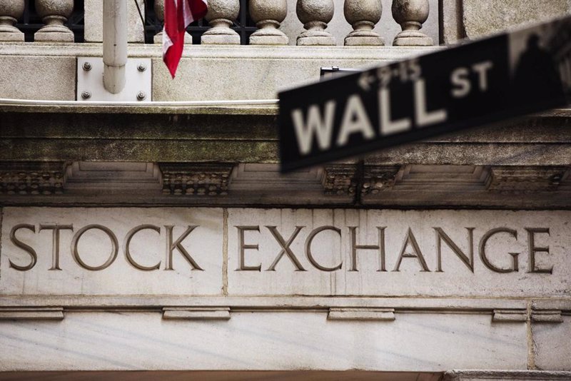 Wall Street sube con fuerza en una semana marcada por los pactos comerciales Wall Street sube con fuerza en una semana marcada por los pactos comerciales
