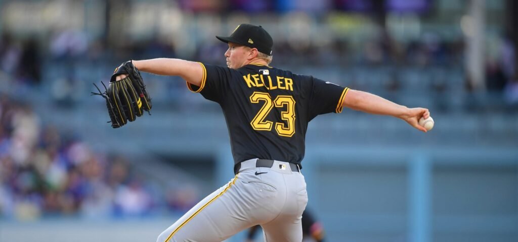 Los Piratas tropiezan nuevamente mientras los Padres desatan una marea ofensiva en el enfrentamiento de 9-4 en el PNC Park. Los Piratas tropiezan nuevamente mientras los Padres desatan una marea ofensiva en el enfrentamiento de 9-4 en el PNC Park.