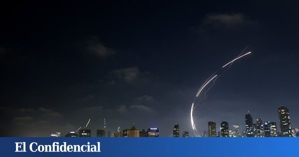 Irán lanza más de 100 misiles en respuesta al ataque israelí, dejando varios heridos en Tel Aviv