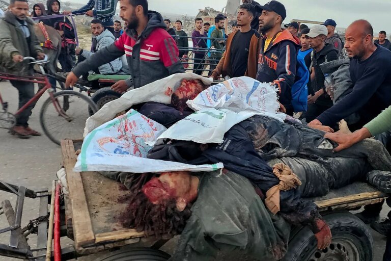 Una veintena de muertos por disparos israelíes en un punto de reparto de comida al sur de Gaza