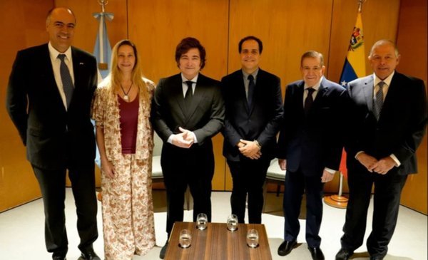Una reunión de apoyo a la oposición venezolana