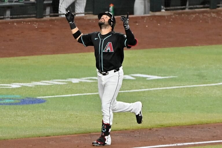 Resumen de la MLB: Eugenio Suárez y los D-backs aplastan a los Mariners