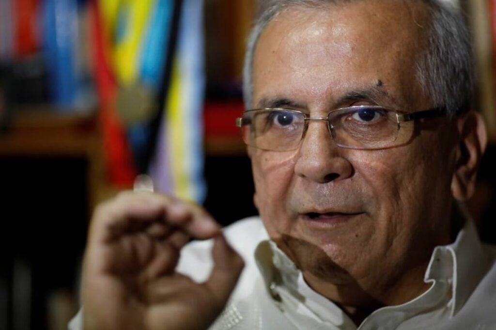 La policía política venezolana arresta a Rodrigo Cabezas, exministro de Finanzas y disidente del chavismo La policía política venezolana arresta a Rodrigo Cabezas, exministro de Finanzas y disidente del chavismo