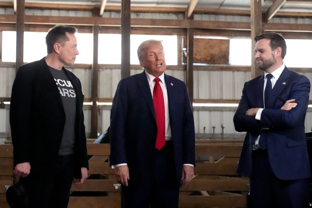 El vicepresidente J. D. Vance, sobre la pelea de Musk y Trump: “Espero que Elon vuelva al redil” | Internacional El vicepresidente J. D. Vance, sobre la pelea de Musk y Trump: “Espero que Elon vuelva al redil” | Internacional
