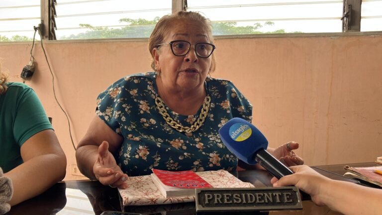 Educadores piden respeto a sus vacaciones y al contrato colectivo