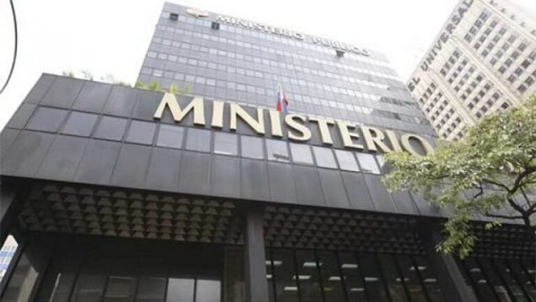 30 años de prisión para hombre que abusó de tres adolescentes