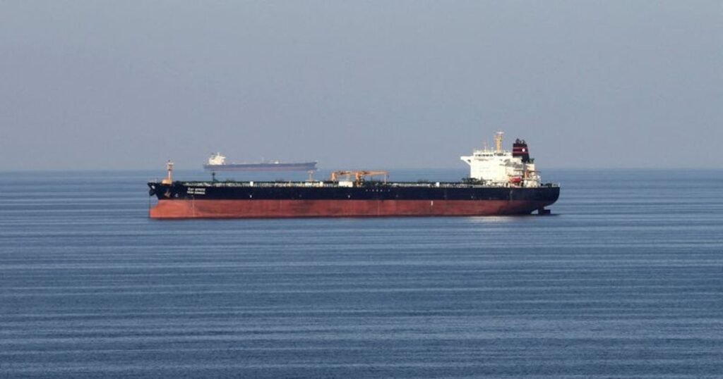 El petróleo se disparó por encima de los 79 dólares ante los temores de una escalada militar en el Golfo Pérsico