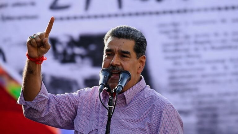 El chavismo convoca a elecciones de alcaldes para el 27 de julio