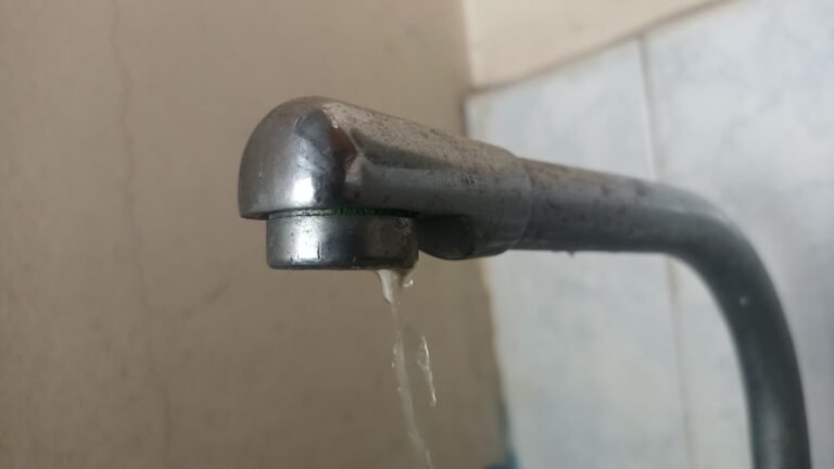 Suspenderán servicio de agua por 36 horas por mantenimiento