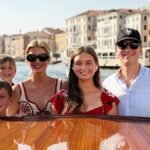 Ivanka Trump y su familia hacen turismo en Venecia antes de la boda de Jeff Bezos y Lauren Sanchez