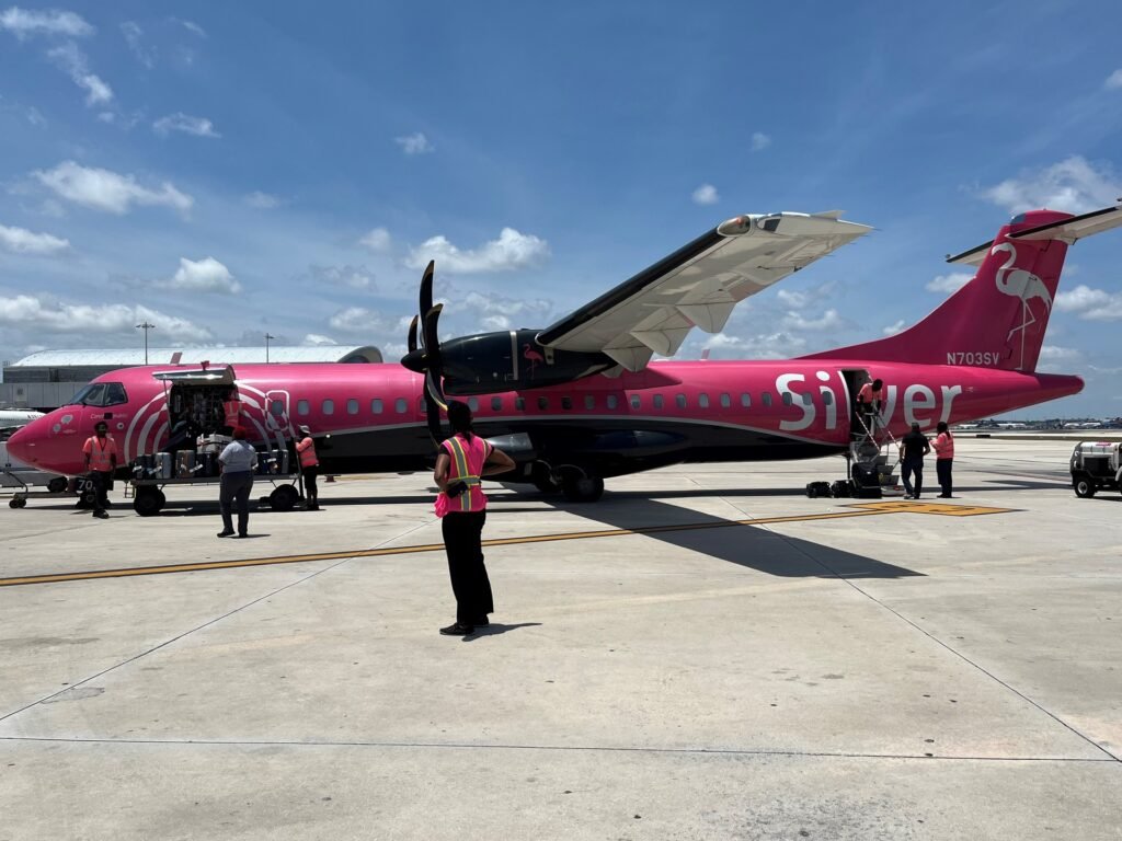 Silver Airways cierra operaciones: qué pasó y qué hacer si tenías un vuelo | Univision Tampa Bay WVEA Silver Airways cierra operaciones: qué pasó y qué hacer si tenías un vuelo | Univision Tampa Bay WVEA