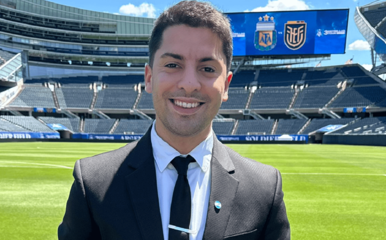 “Va a jugar con…” DEPORTES El Intransigente