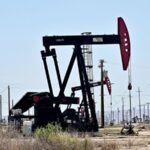El petróleo ha caído tanto que ahora es más barato que antes del conflicto entre Israel e Irán