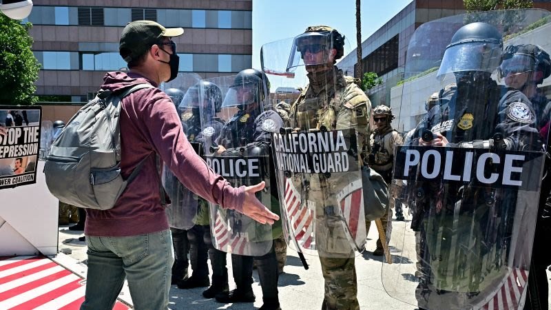 Protestas en Los Ángeles contra las redadas del ICE y el despliegue de la Guardia Nacional, en vivo Protestas en Los Ángeles contra las redadas del ICE y el despliegue de la Guardia Nacional, en vivo