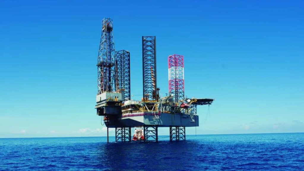 El conflicto entre Israel e Irán sacude el precio del petróleo y deja en vilo a los consumidores El conflicto entre Israel e Irán sacude el precio del petróleo y deja en vilo a los consumidores