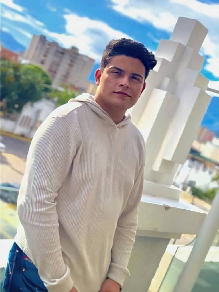 Falleció joven tras caerse de una moto en San Jacinto