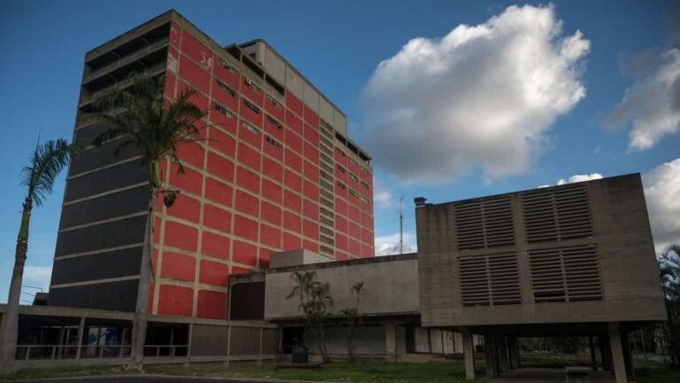 Así será el proceso de ingreso a universidades públicas en Venezuela tras la eliminación de pruebas por orden de Maduro