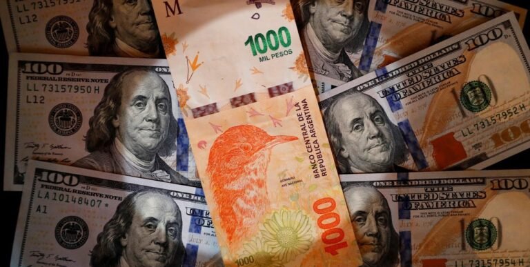 Así cerró el dólar en los bancos argentinos este martes 10 de junio